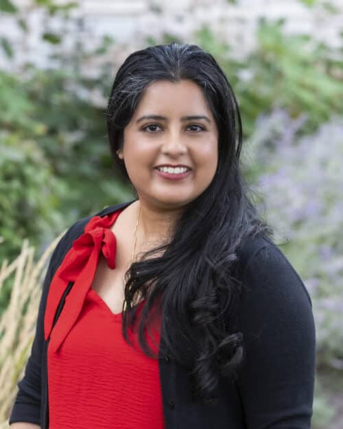 Headshot of Shelly Verma