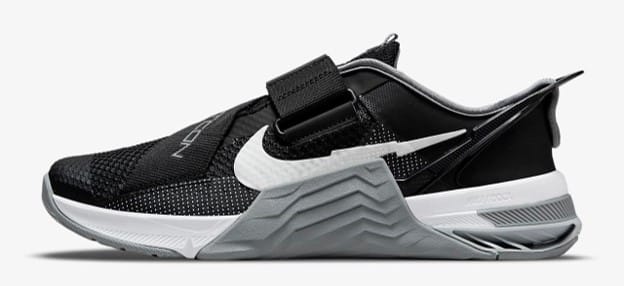 shoes with adjustable straps